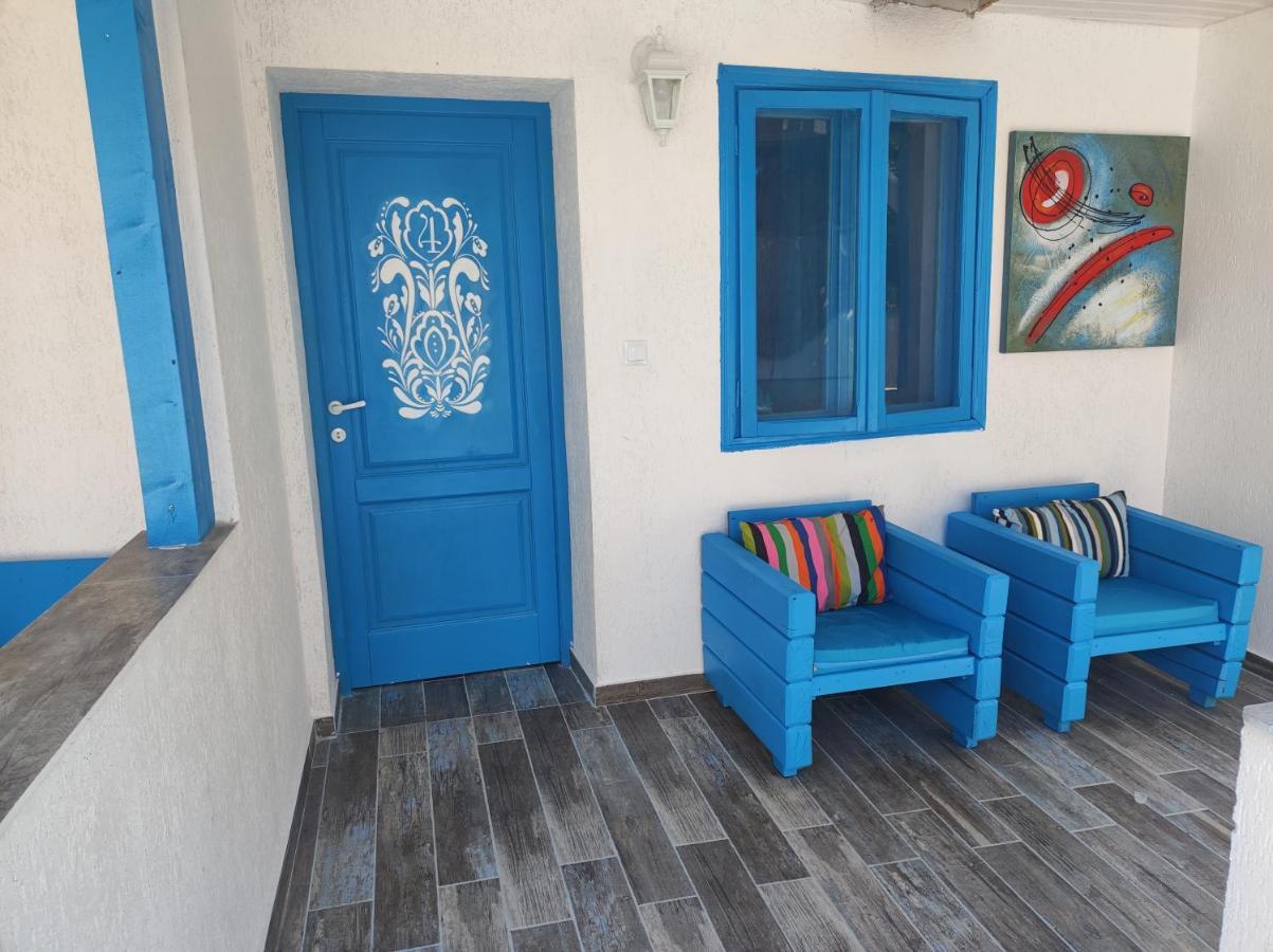 Pensiune Blue Coral Jurilovca Hotel Exterior photo